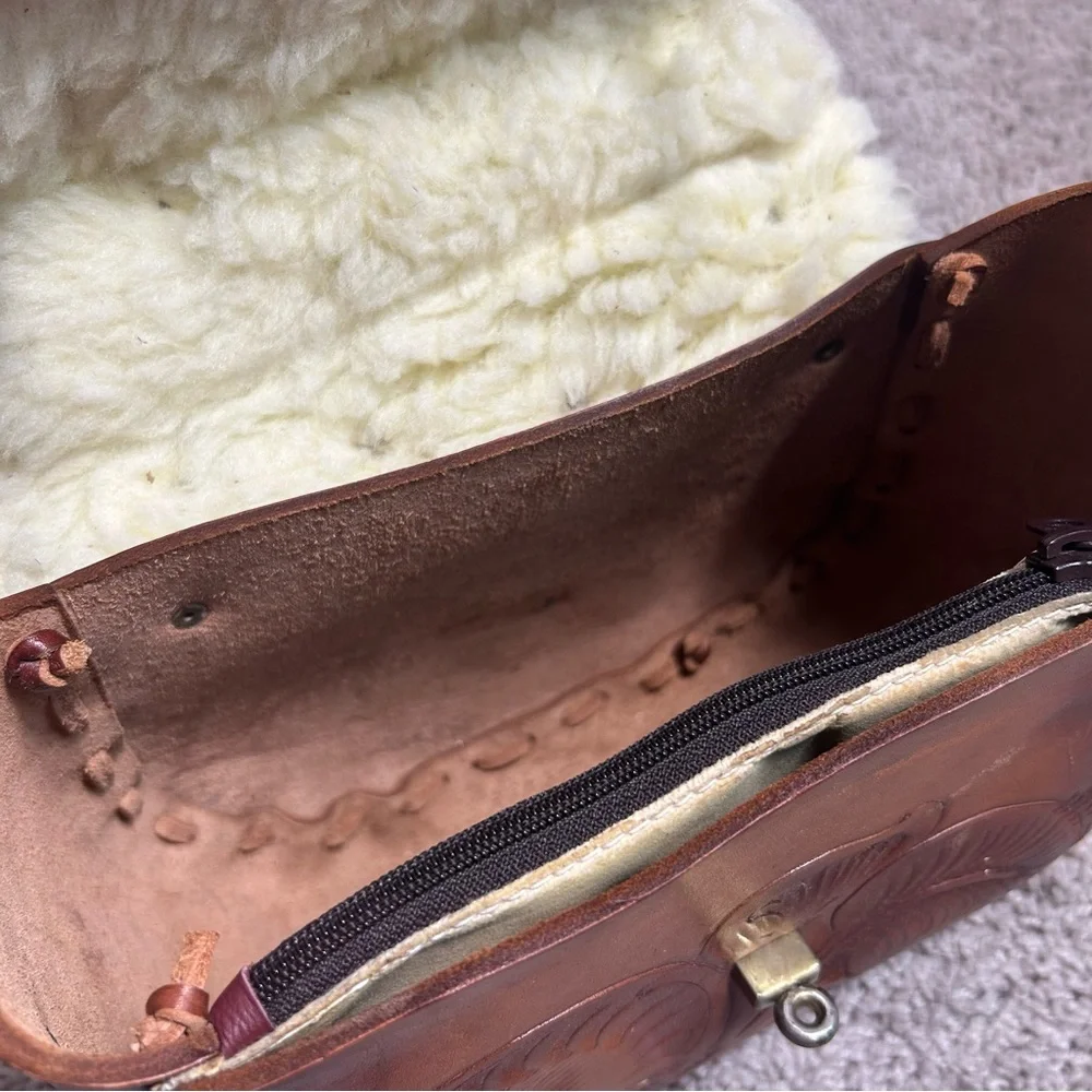VTG 70s Leather Saddle Shoulder Bag